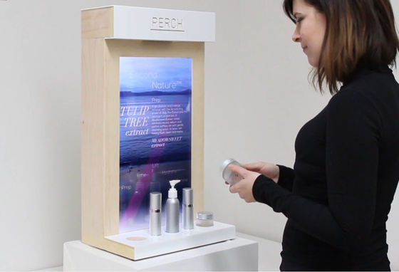 Kosmetik-/Schuh-wechselwirkender Touch Screen ZS-8 mit 3D, das Technologie abfragt